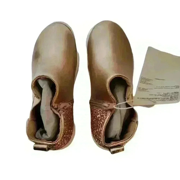 Essentials High Top Sneaker Size 13 Big Kid - Picture 5 of 8